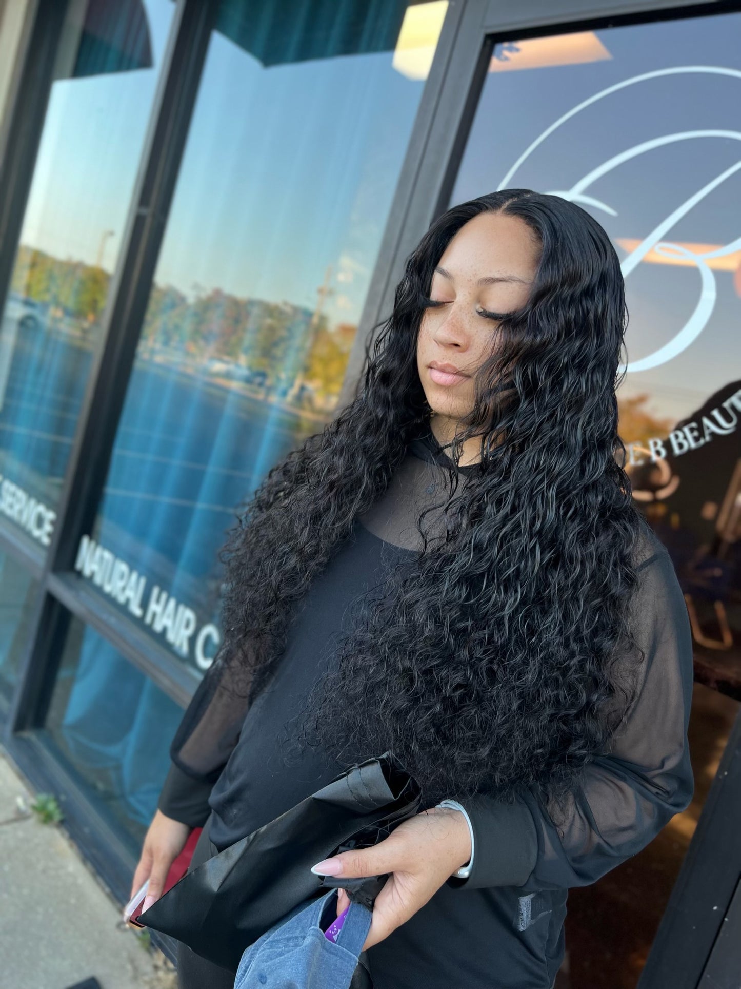 5x5 Closure Water Wave